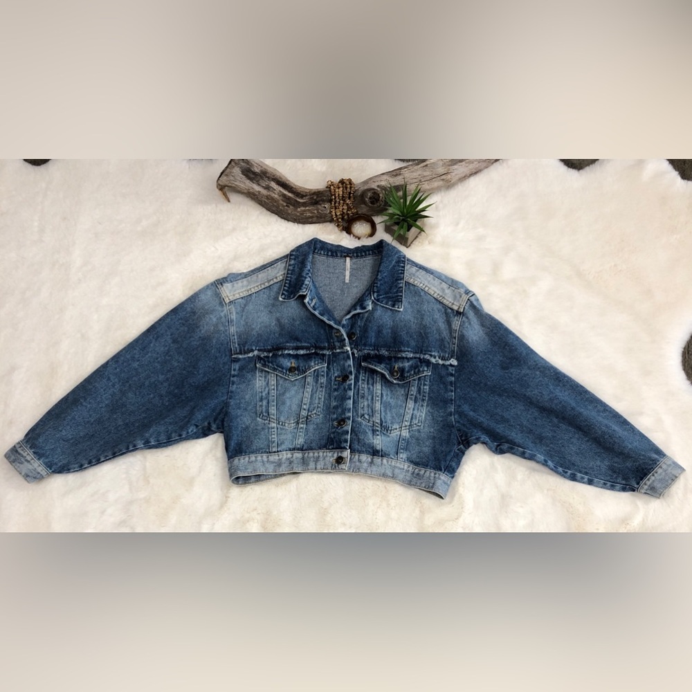 Free People Bedford Cropped Jean Jacket Size Small - Picture 4 of 16